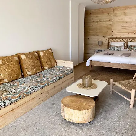 Natural And Private Access 住宿加早餐酒店 塞辛布拉