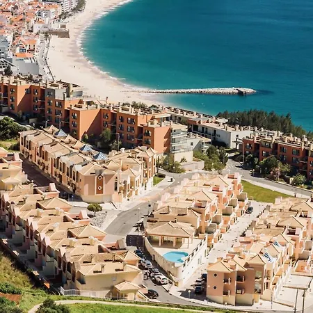 Natural And Private Access Sesimbra